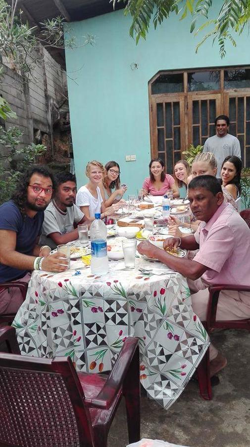 J Hostel Kandy Esterno foto